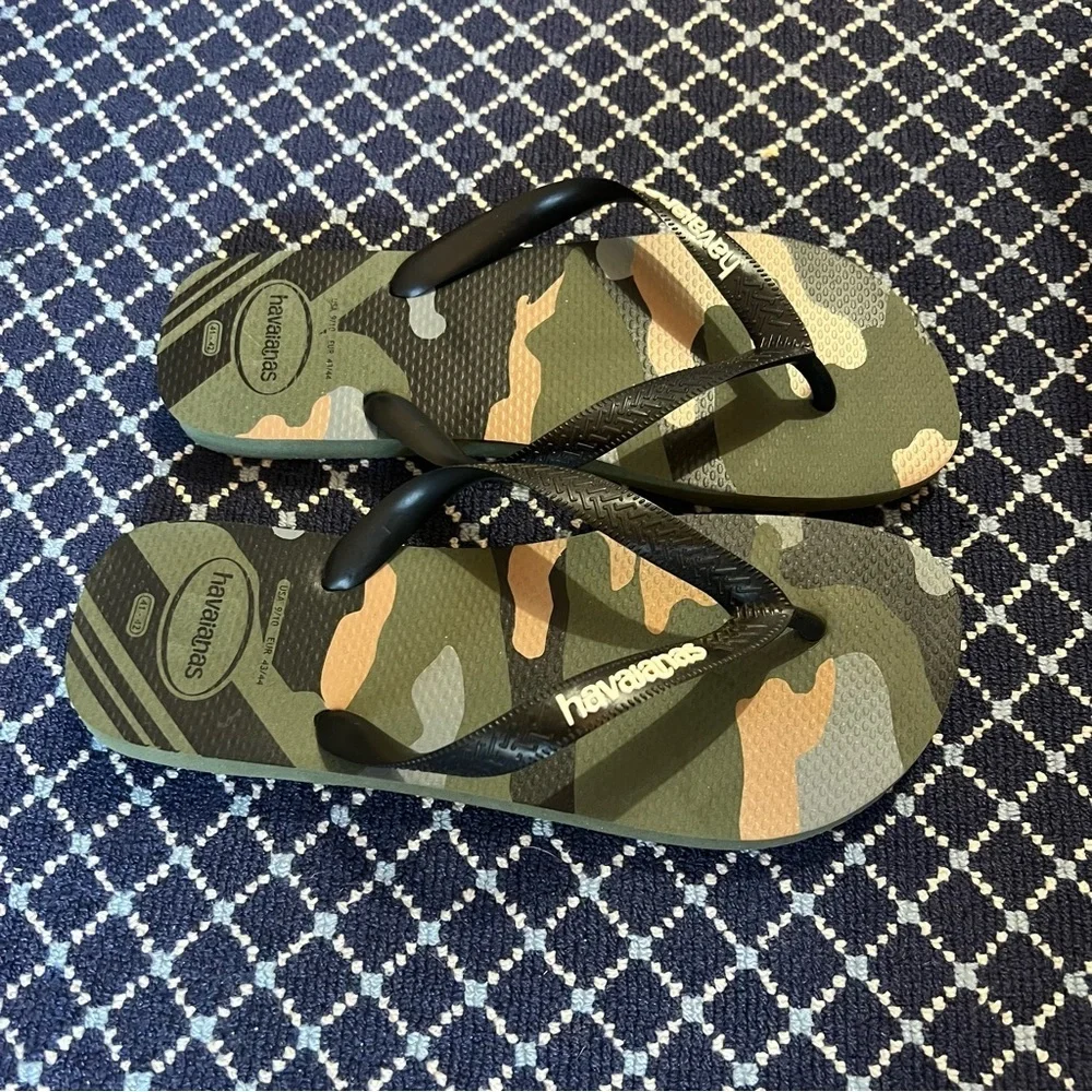 Havaianas Camo Flip Flops